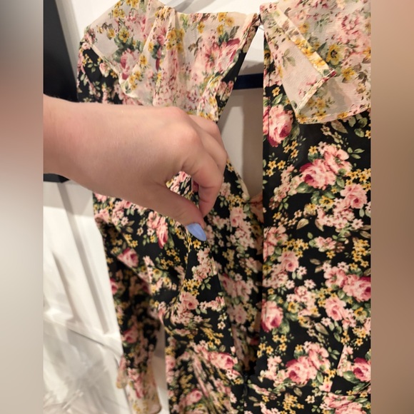 Floral Ruffled Mini Dress - Picture 5 of 5